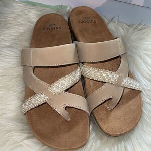 Earth origins Sandals Womens Size 8 Leather strappy Slip On Flat minimalist New